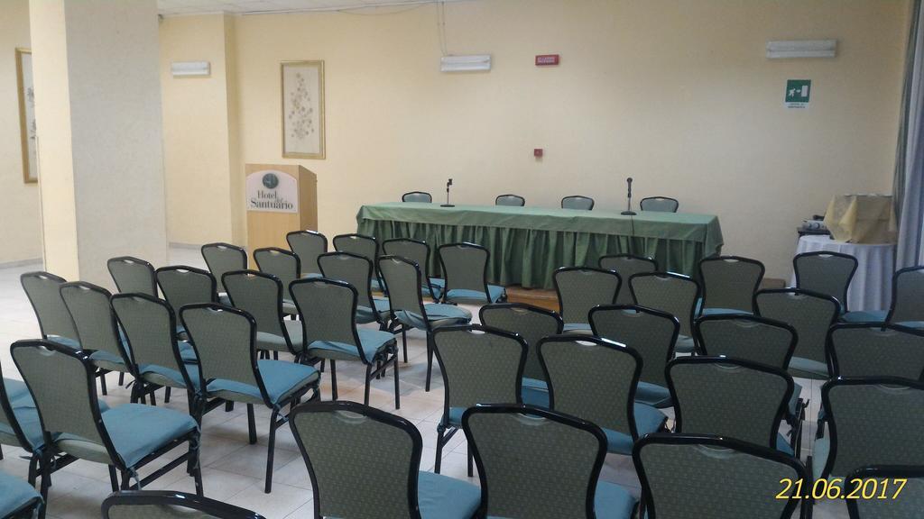 Casa Del Pellegrino Hotel 3*